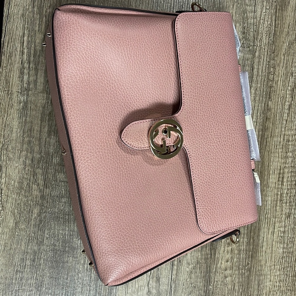 Authentic Gucci 510306 Gg Interlocking Large Leather Shoulder Bag